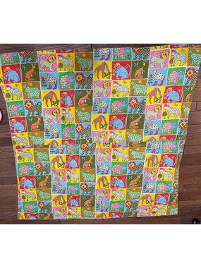 Vintage Tastemaker Bed sheet Mod Animals Baby Blanket Crib Zoo